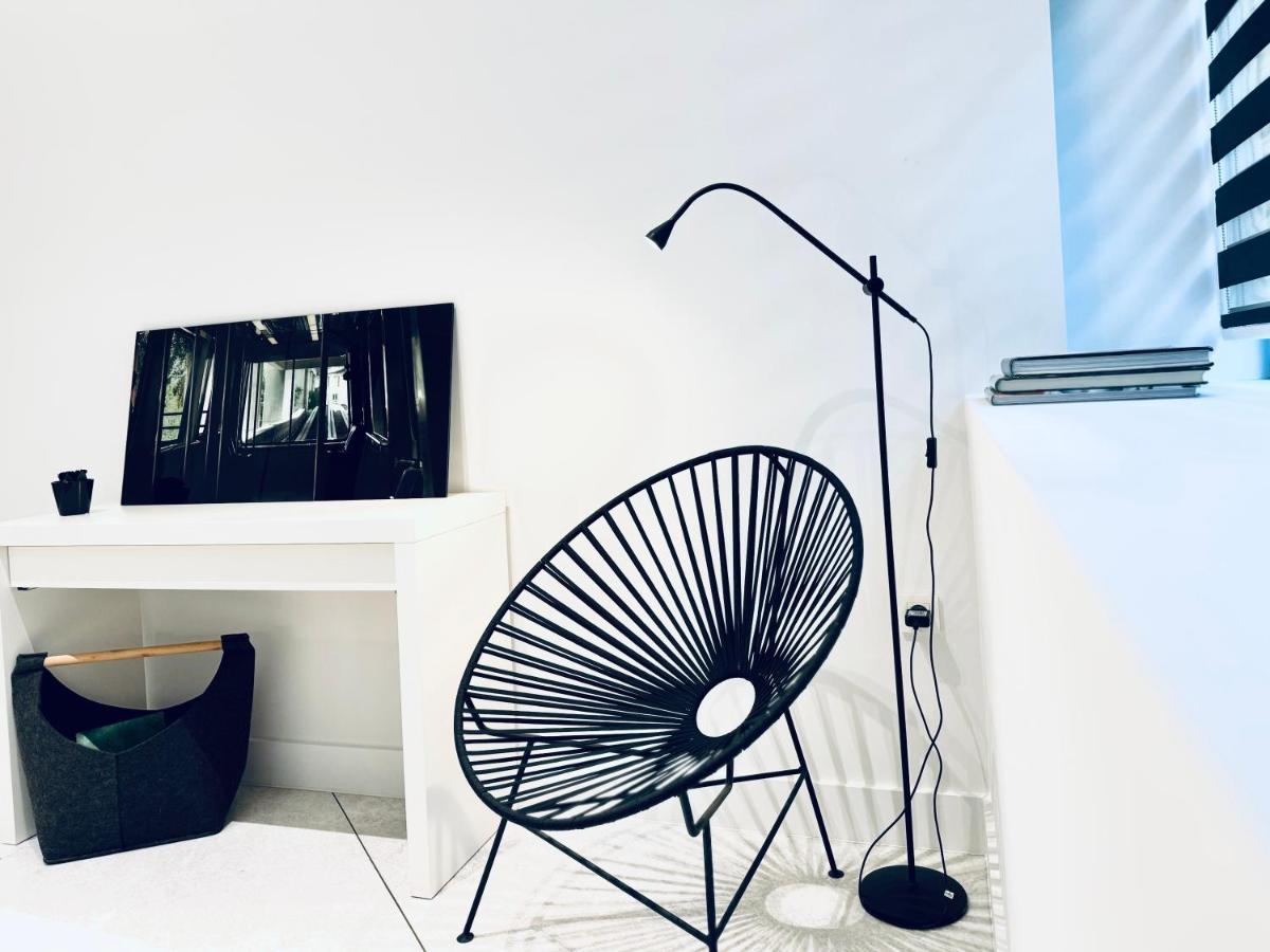 Stylish Central Superior Bedroom In Kolonaki Atene Esterno foto