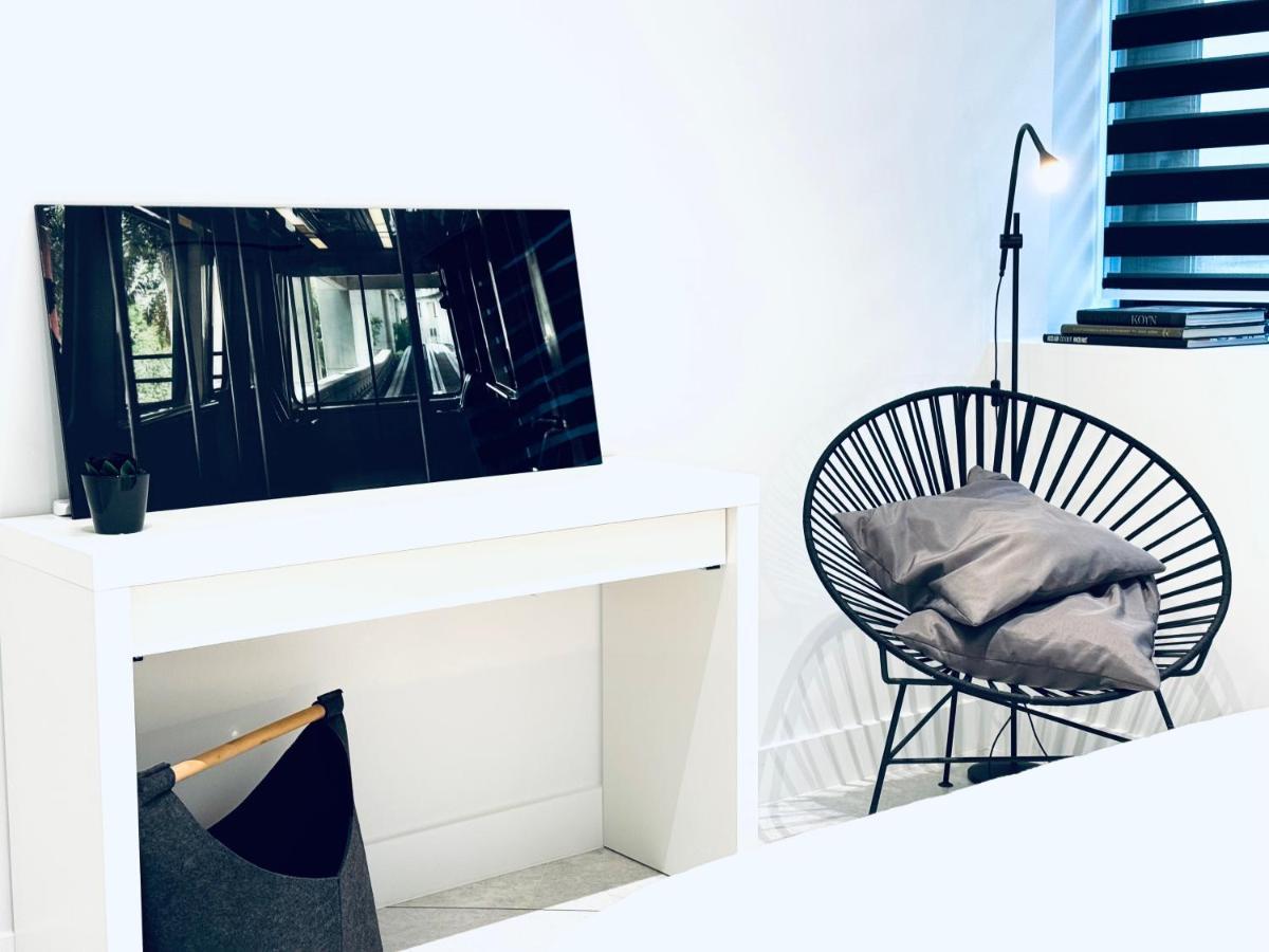 Stylish Central Superior Bedroom In Kolonaki Atene Esterno foto
